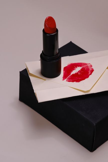 Give Her a Lipstick That Makes Her Feel Something — Gift Ideas She Will Actually Love