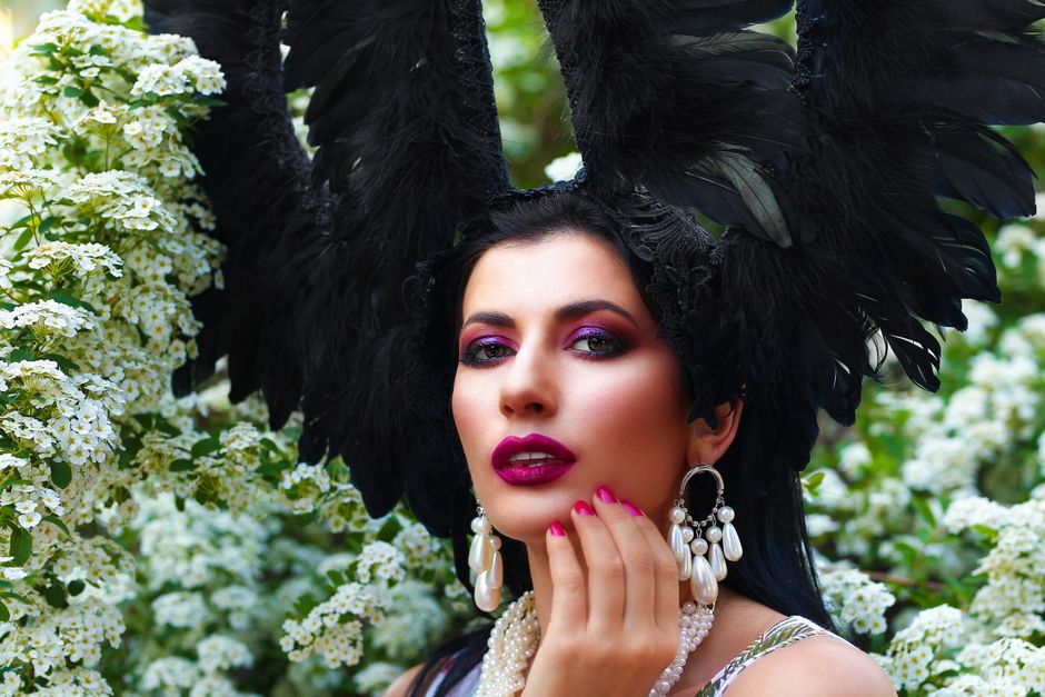 Stop Lip Feathering for Good With the Right Formula