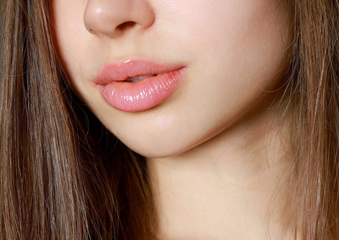 How Long Should Quality Lip Stain Really Last?