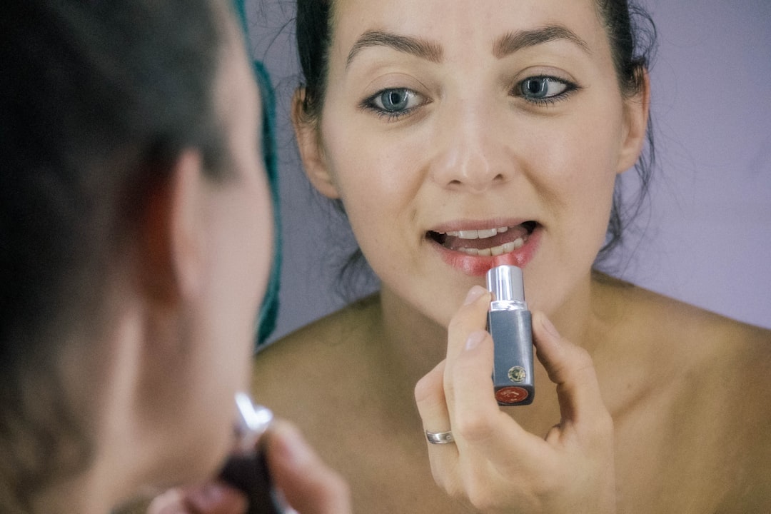 Choose the Right Lip Moisturizer for Winter Weather